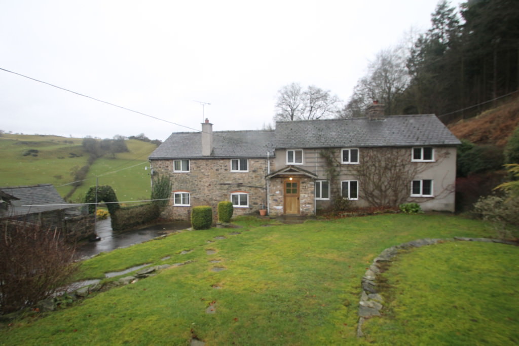 Wern Ddu, Oswestry, SY10 Roger Parry & Partners