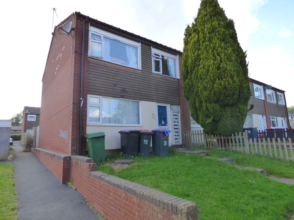 Matlock Avenue , Dawley Roger Parry & Partners