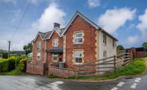 Camden Villa, Adfa, Newtown