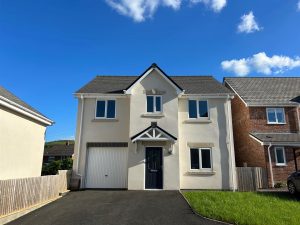 Plot 10, Cysgod Y Gyrn, Llansilin