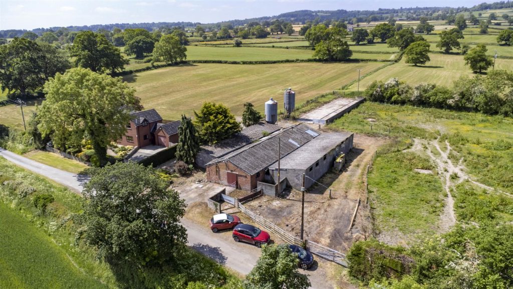 TyrOnen, Hengoed, Oswestry Roger Parry & Partners