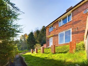 Woodside, Welshpool, SY21 7NG