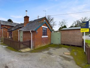 Marton, Welshpool