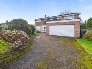 32 Llanforda Rise, Oswestry