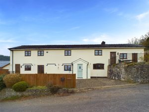 Pentre Ucha, Meifod, SY22 6DH