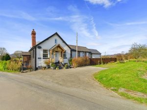 Moat Lane, Caersws