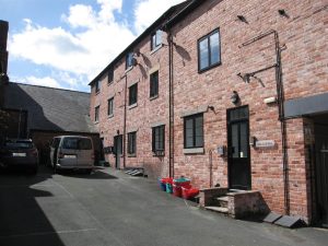 Welshpool, SY21