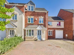 Mayfield Close, Shrewsbury