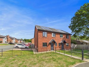 Stonehouse Close, Nesscliffe, Shrewsbury