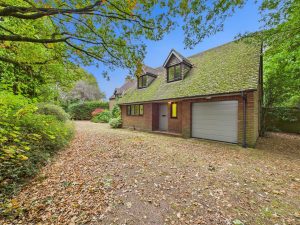 Blue House Lane, Albrighton, WV7